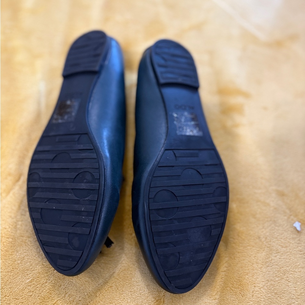 Women's Black Leather Shoes with tassels